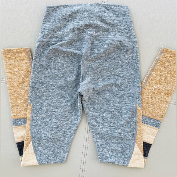 NWOT ALO Yoga Alosoft 2-Piece SET MED Bra Top + XXS Legging in Blue-Gray Heather - Picture 10 of 16